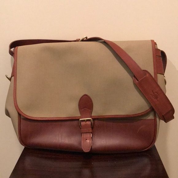 orvis messenger bag